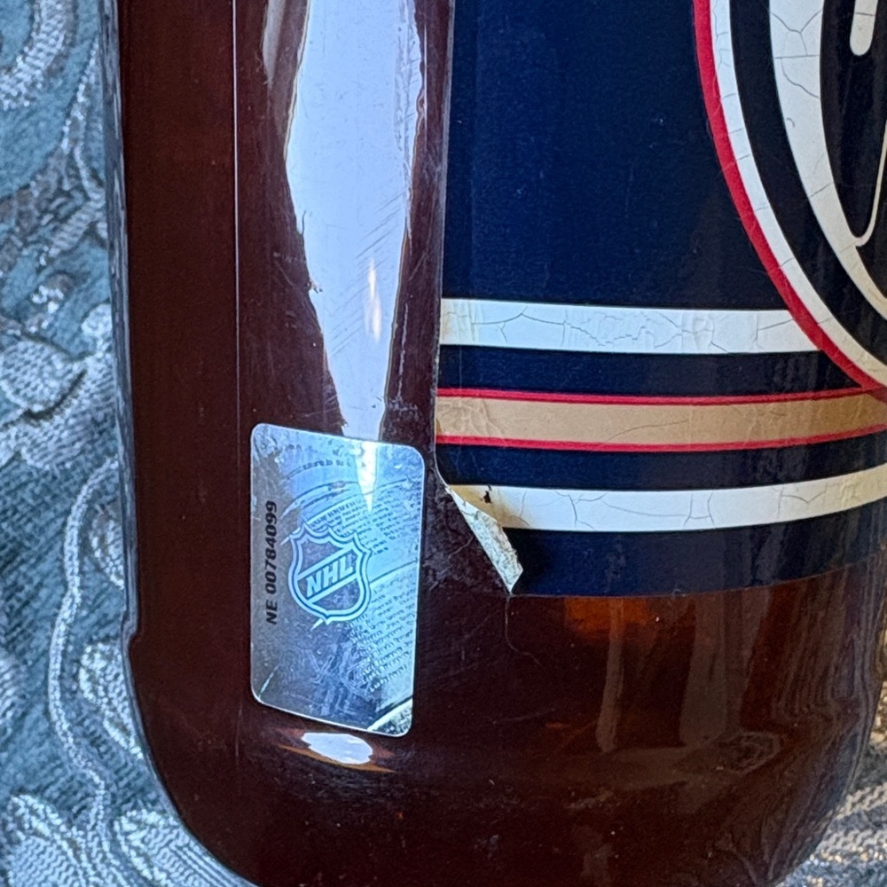 NHL Edmonton Oilers Brown Bottle with Gold Cap Coin Bank - Picture 7 of 7